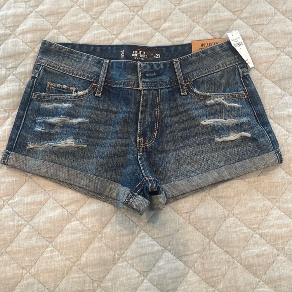 Hollister denim low rise short -shorts size 00